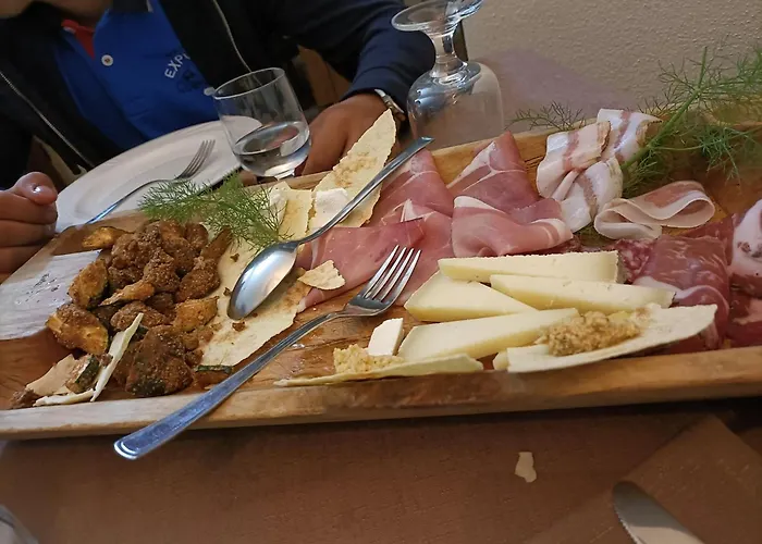 Paradiso, Turismo Rurale Pensión