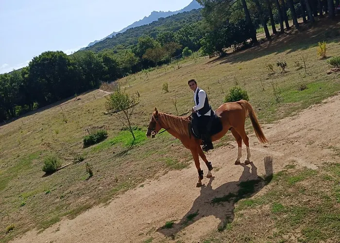 Paradiso, Turismo Rurale 4*